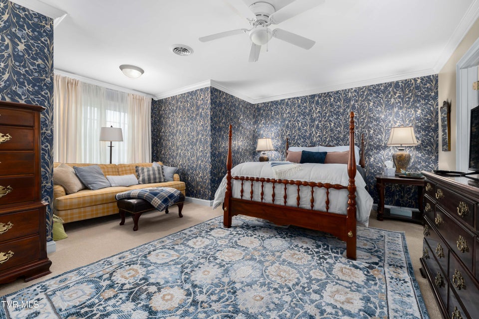 Photo #43: 102 Willow Creek Lane