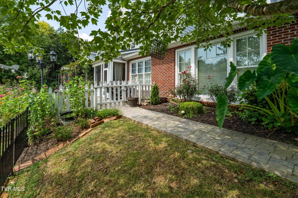 Photo #56: 102 Willow Creek Lane