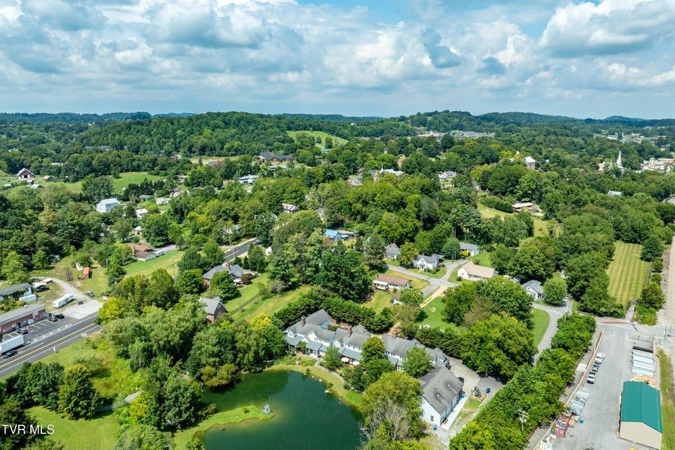 Photo #70: 102 Willow Creek Lane