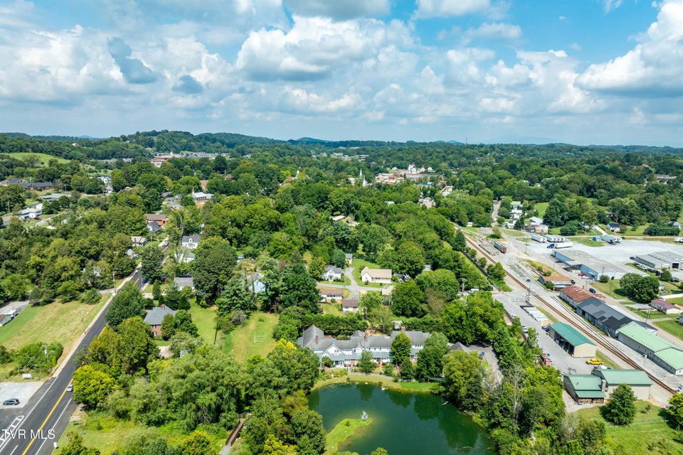 Photo #73: 102 Willow Creek Lane