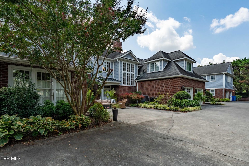 Photo #79: 102 Willow Creek Lane