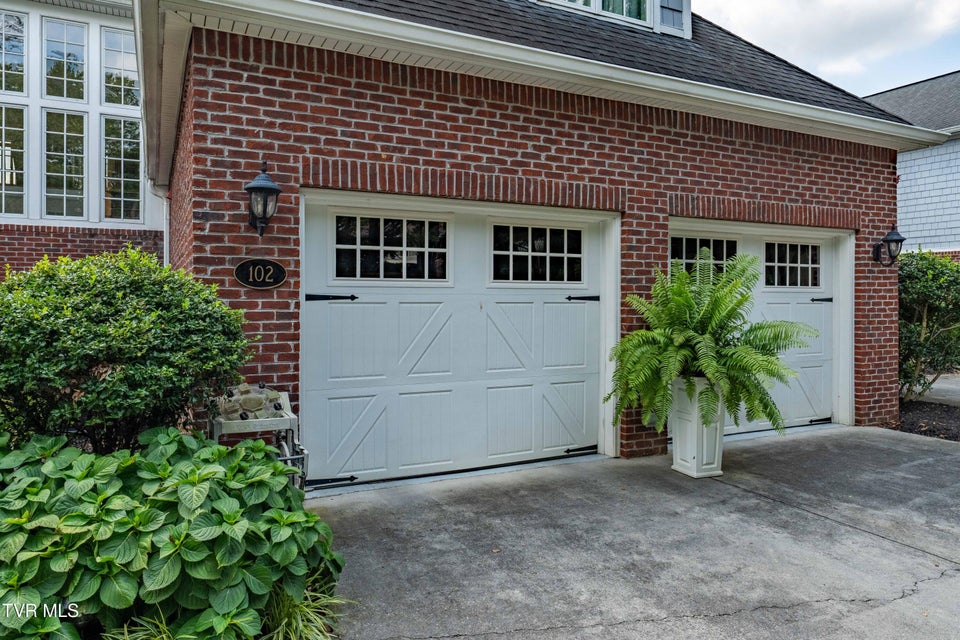 Photo #81: 102 Willow Creek Lane