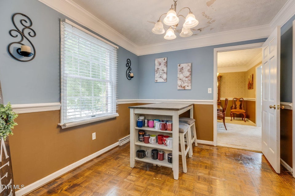 Photo #14: 1201 Meadow Lane