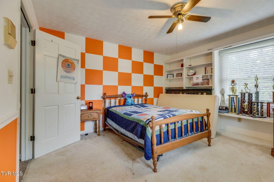 Photo #31: 1201 Meadow Lane