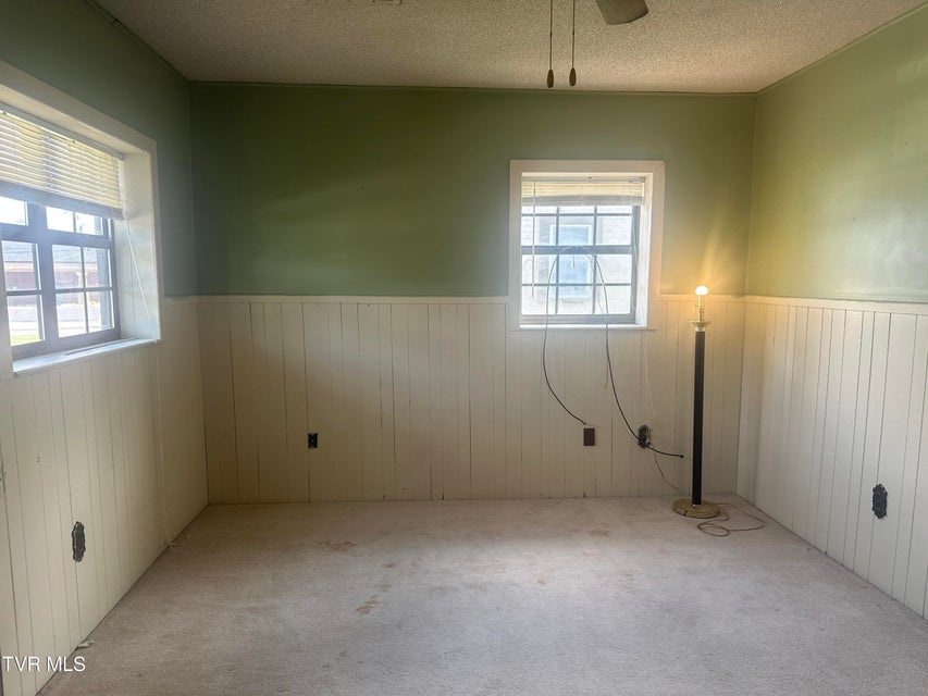 Photo #9: 1604 Dixon Street Street