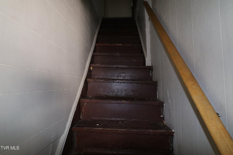 Photo #11: 526 Dale Street