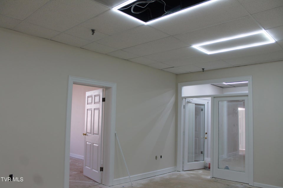 Photo #10: 201 Market Street