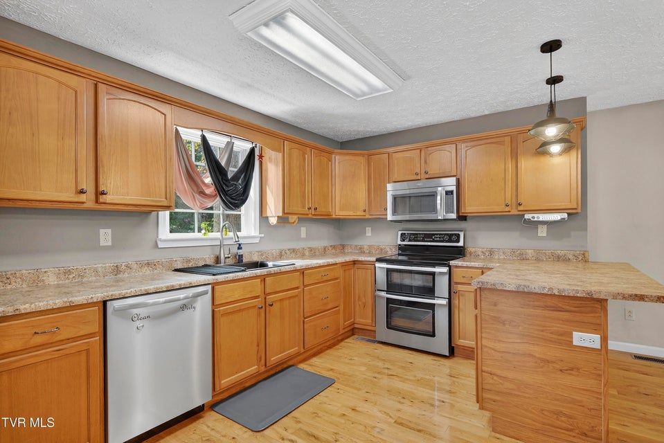 Photo #11: 26127 Cornelius Drive