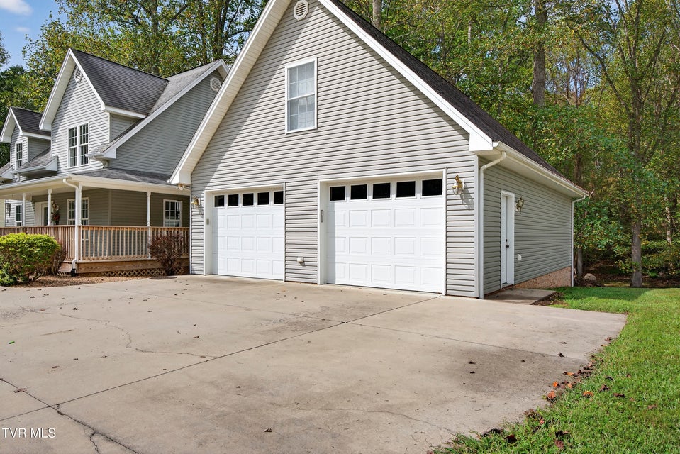 Photo #25: 26127 Cornelius Drive