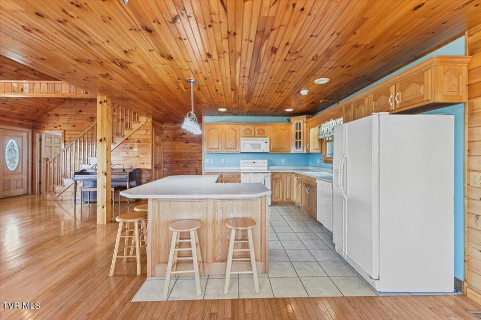 Photo #16: 963 Main Street