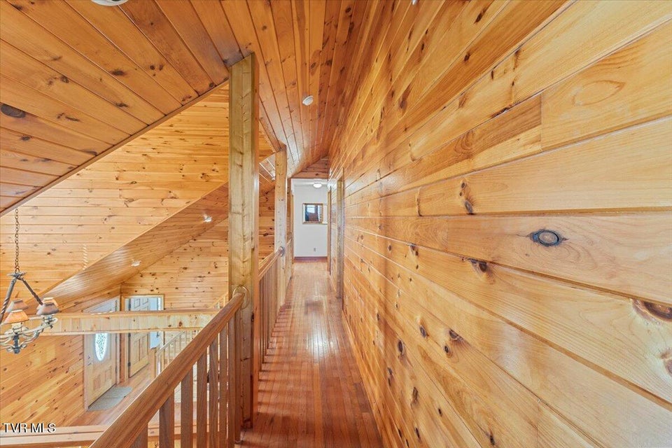 Photo #33: 963 Main Street