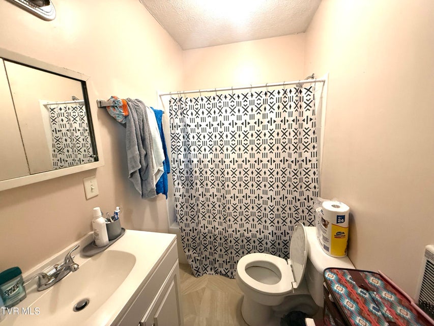 Photo #23: 607 Watauga Avenue