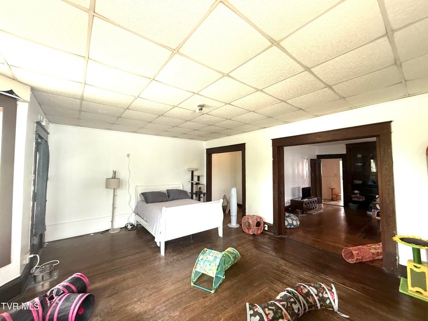 Photo #17: 607 Watauga Avenue