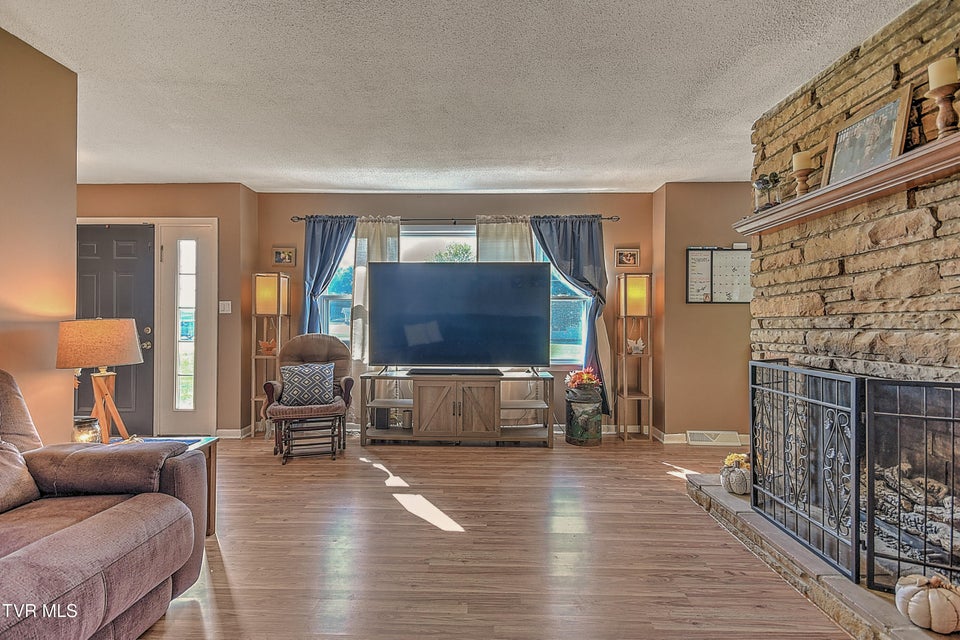 Photo #20: 464 Jonesboro Road