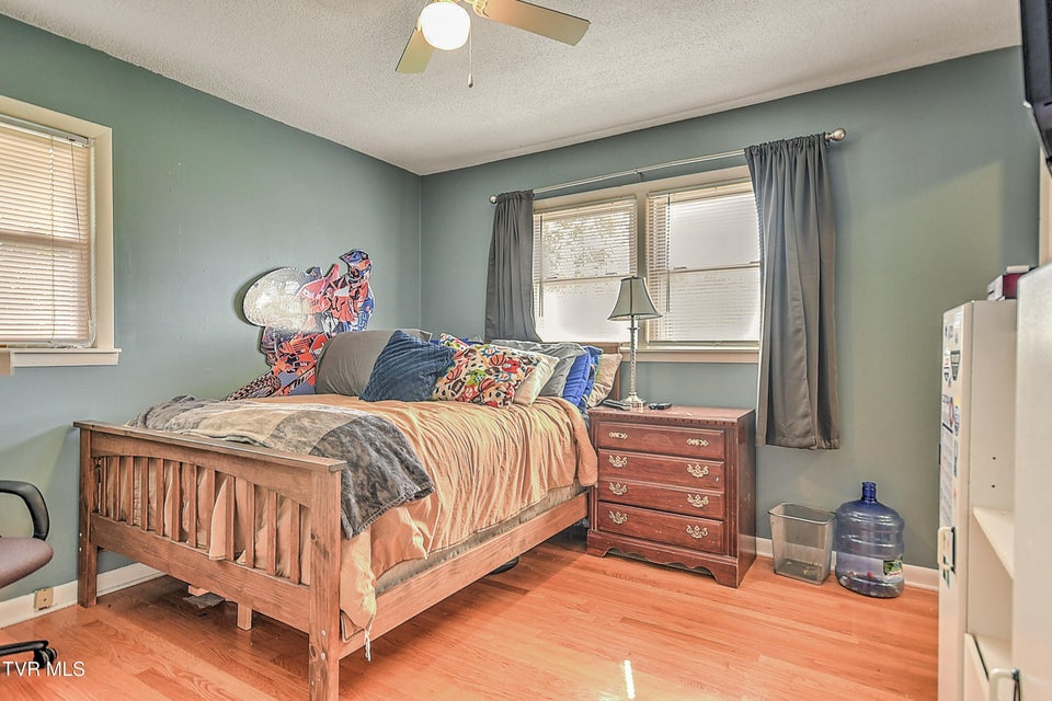 Photo #49: 464 Jonesboro Road