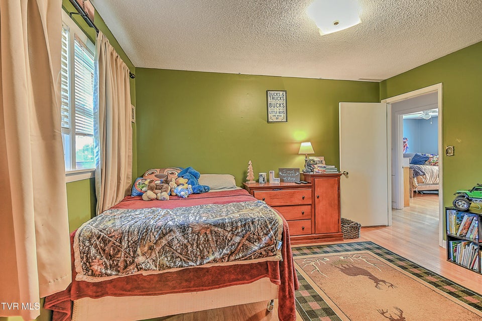 Photo #57: 464 Jonesboro Road