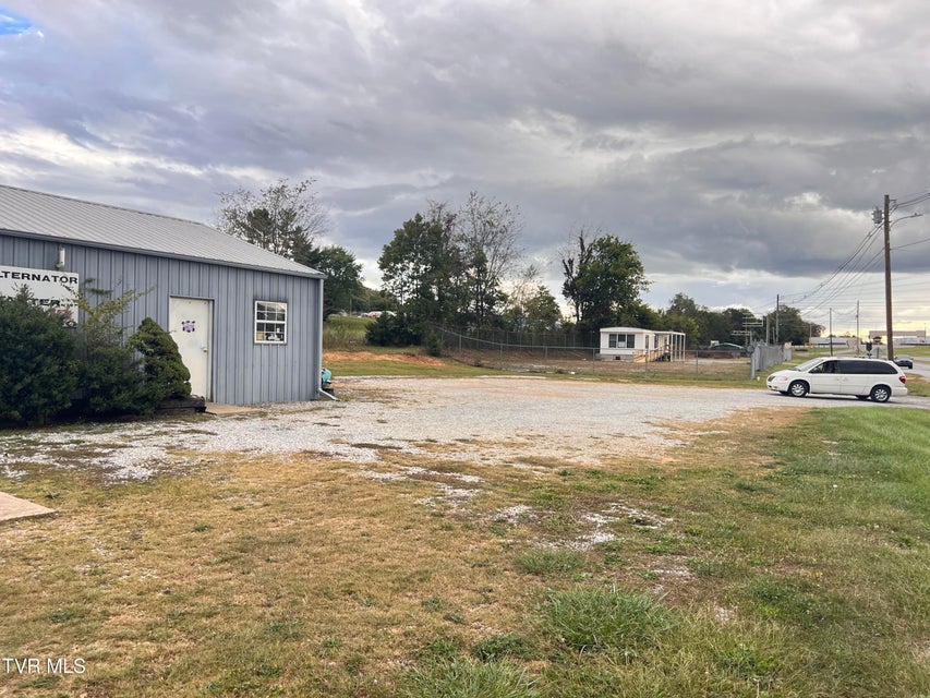 Photo #12: 1930 Snapps Ferry Road