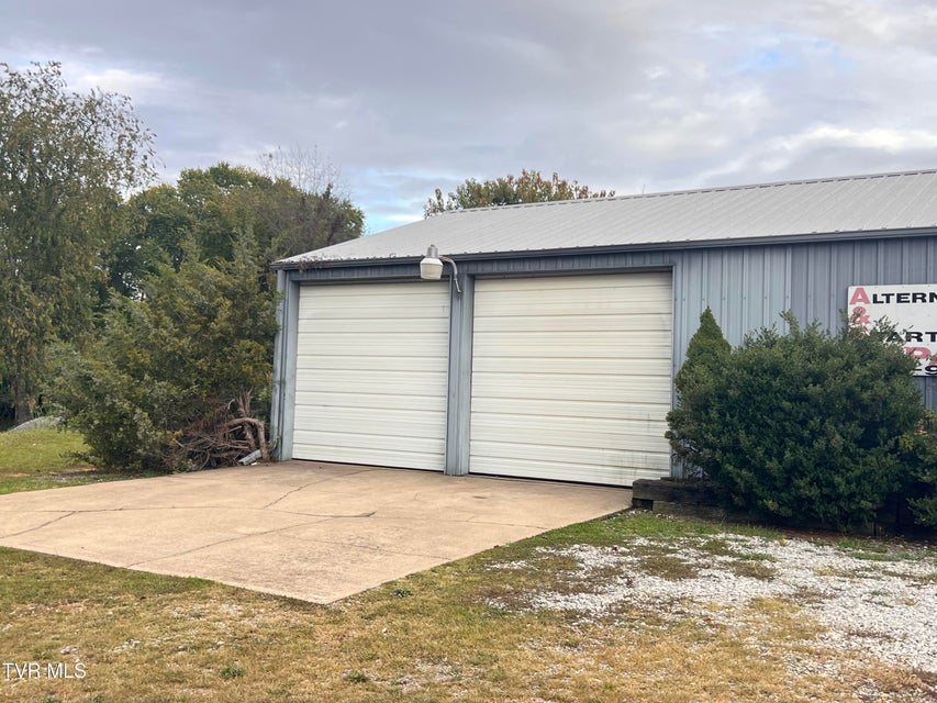 Photo #10: 1930 Snapps Ferry Road