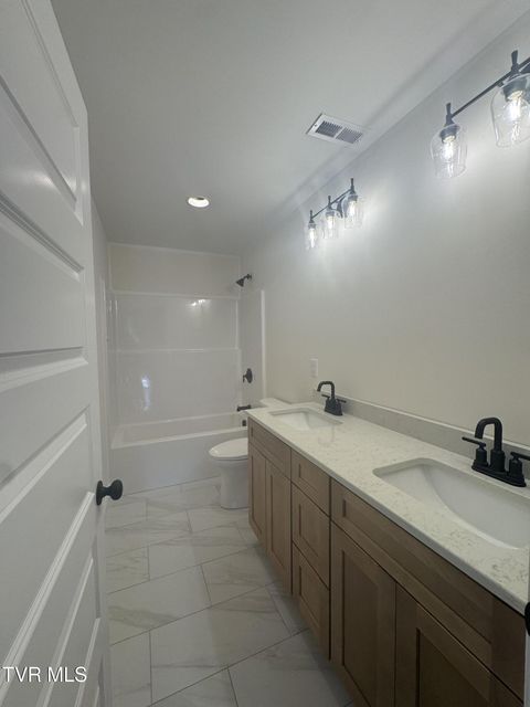 Photo #14: 224 Dry Kiln Court