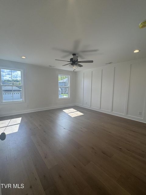 Photo #9: 224 Dry Kiln Court