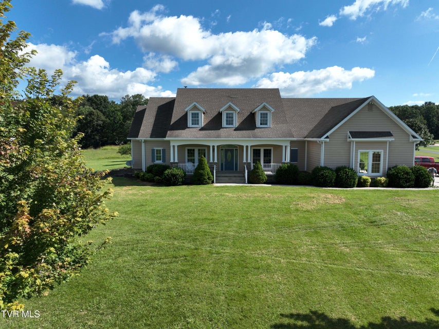 Photo #2: 287 Saylor Hill Road 