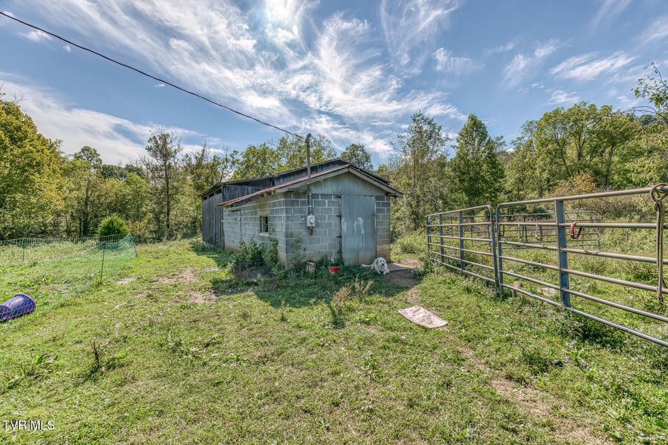 Photo #58: 108 Oak Hill Circle
