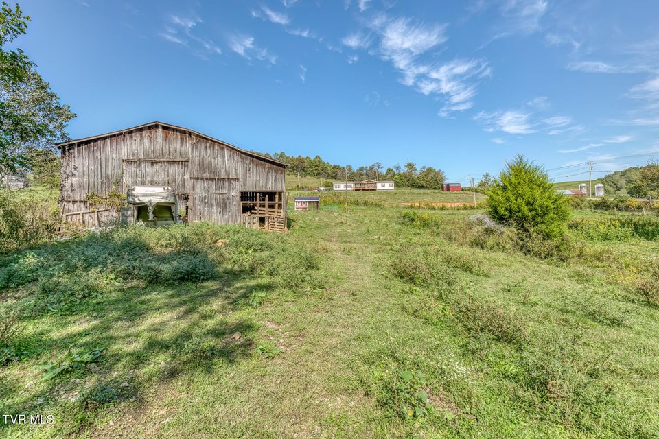Photo #61: 108 Oak Hill Circle