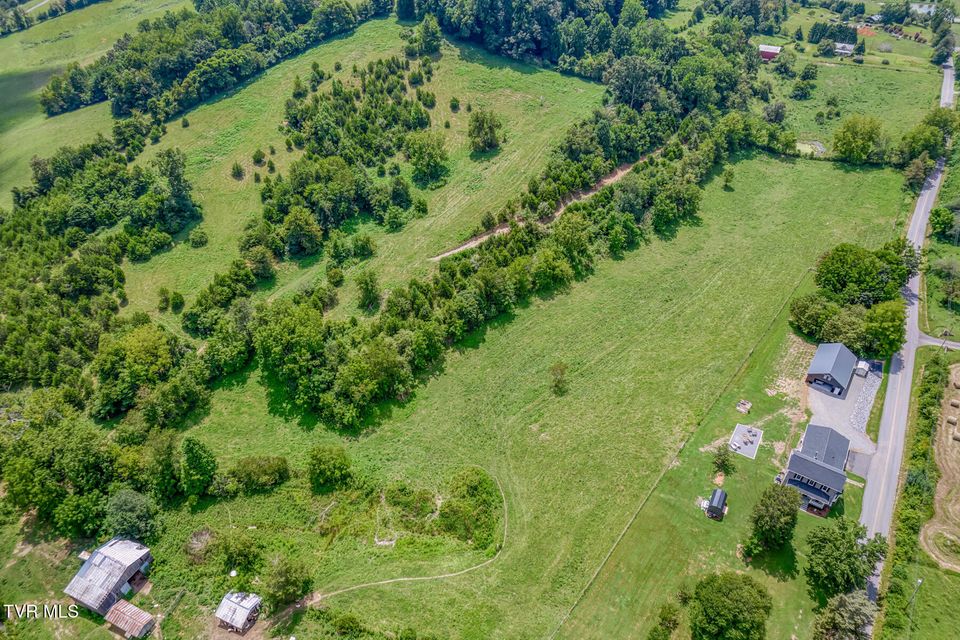 Photo #66: 108 Oak Hill Circle