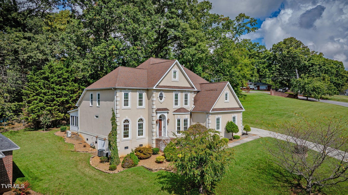 Photo #3: 628 Red Oak Plantation Drive