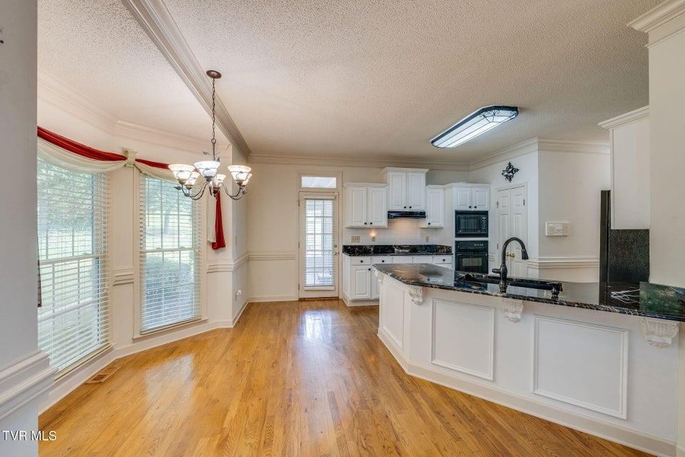 Photo #15: 628 Red Oak Plantation Drive