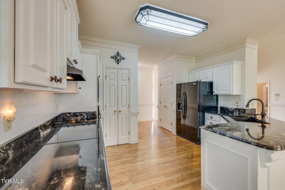 Photo #18: 628 Red Oak Plantation Drive