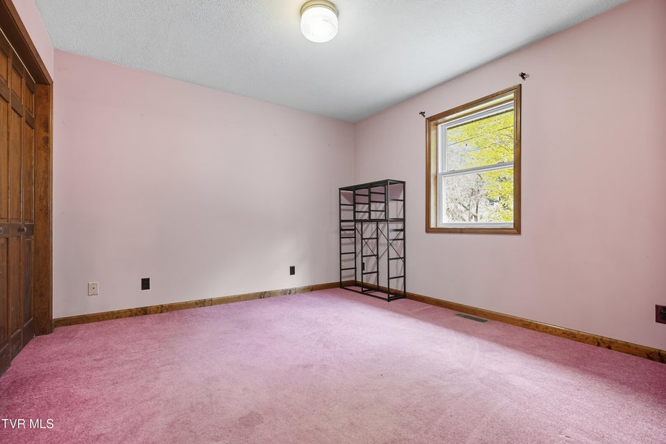 Photo #9: 6430 Hoot Owl Hollow Road