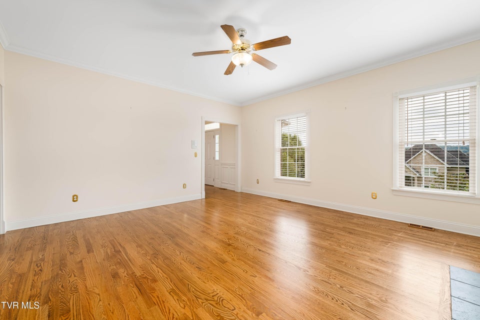 Photo #17: 168 Laurel Ridge Drive
