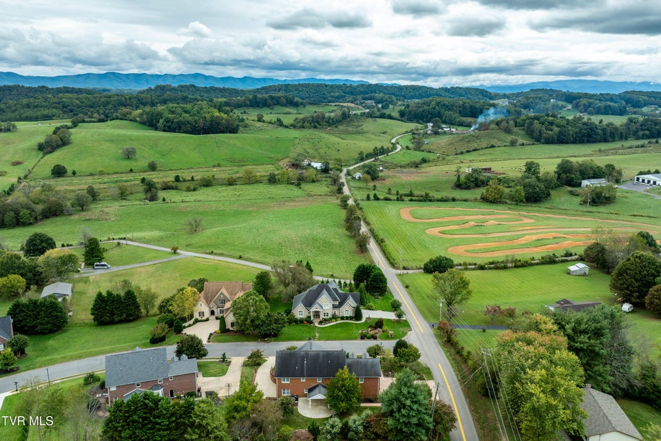 Photo #70: 168 Laurel Ridge Drive