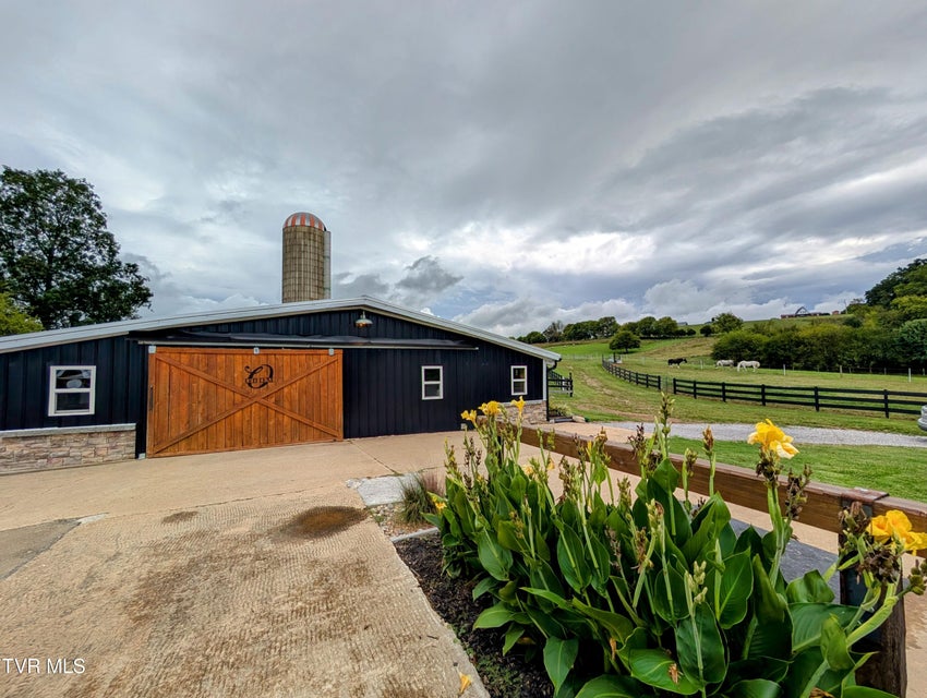 Photo #21: 780 Bright Hope Road