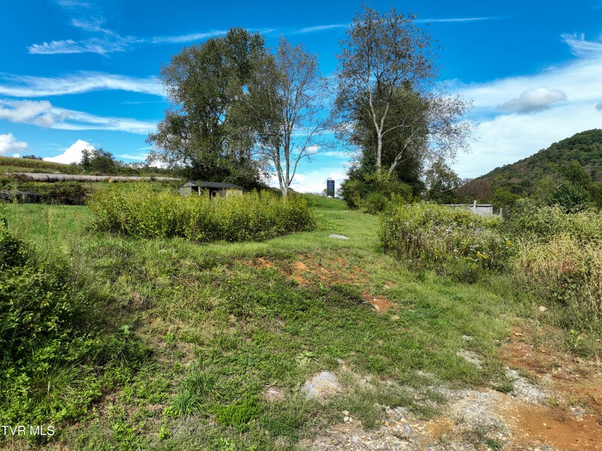 Photo #15: 21527 Campground Road