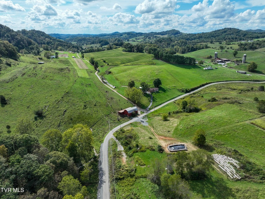Photo #31: 21527 Campground Road