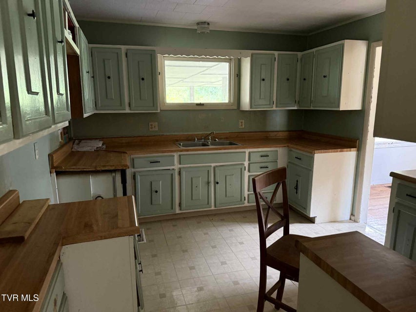 Photo #21: 8366 Fishman Road