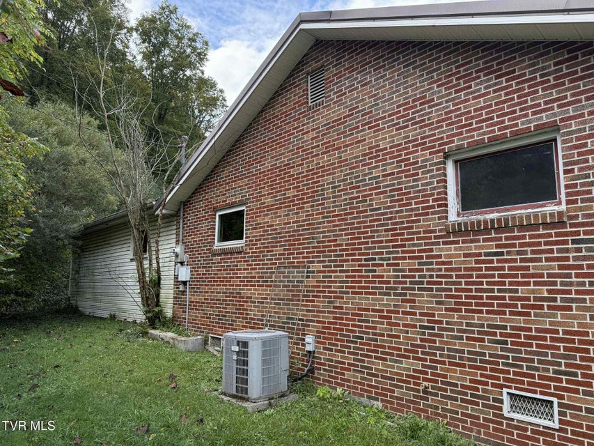 Photo #28: 8366 Fishman Road