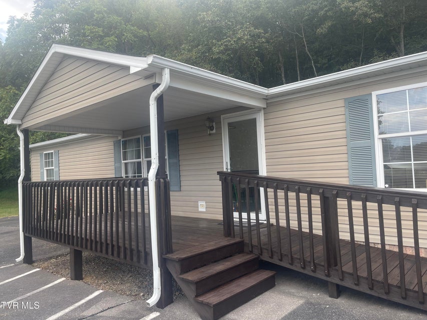 Photo #2: 175 Summit Drive