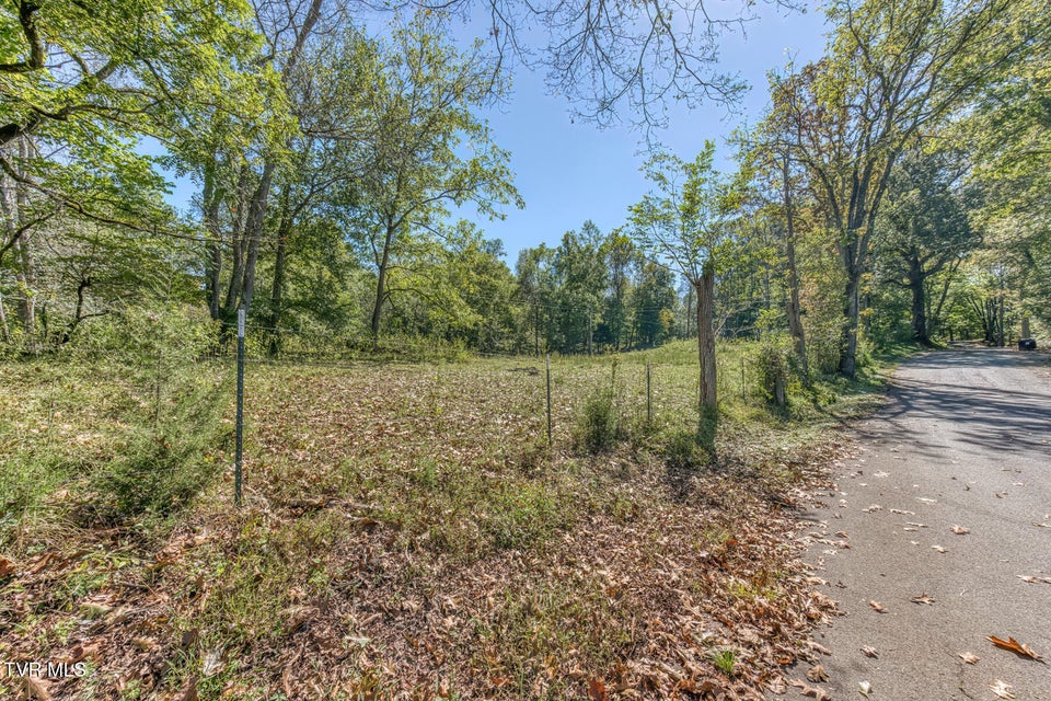 Photo #10: Tbd Yoakley Road