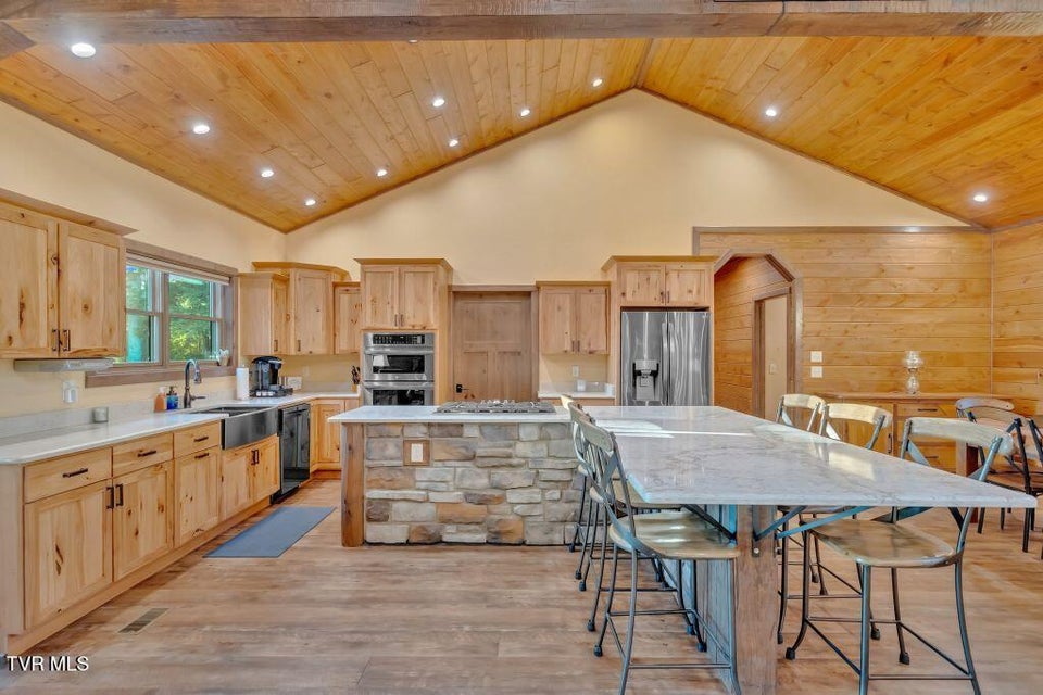 Photo #17: 139 Lakeridge Lane