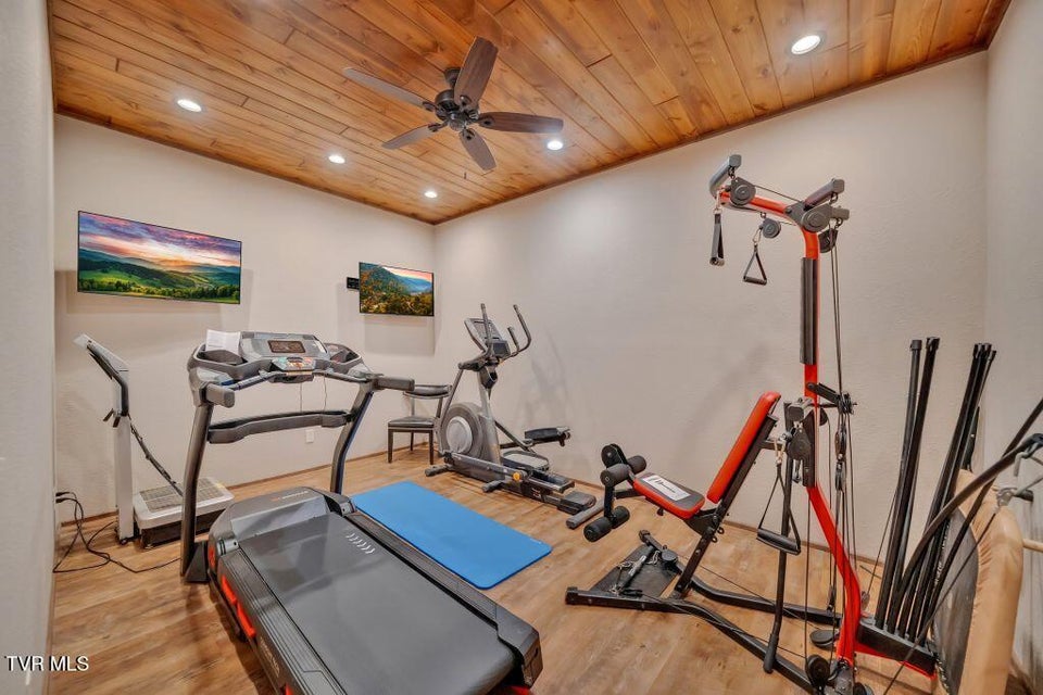 Photo #31: 139 Lakeridge Lane