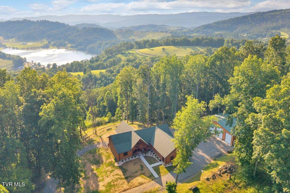 Photo #41: 139 Lakeridge Lane