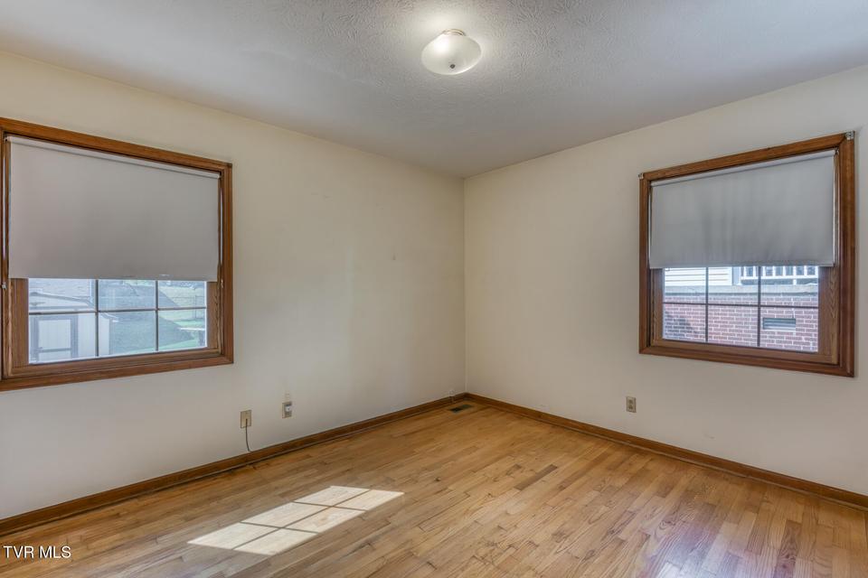 Photo #22: 2001 Sand Street