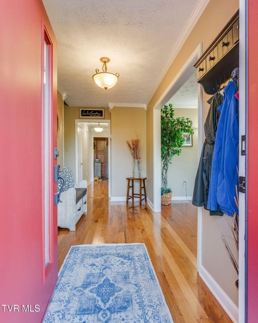 Photo #4: 136 Manchester Place