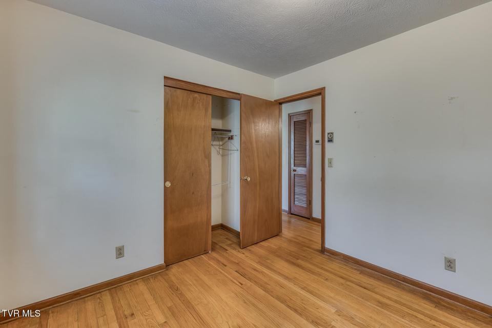 Photo #26: 2001 Sand Street