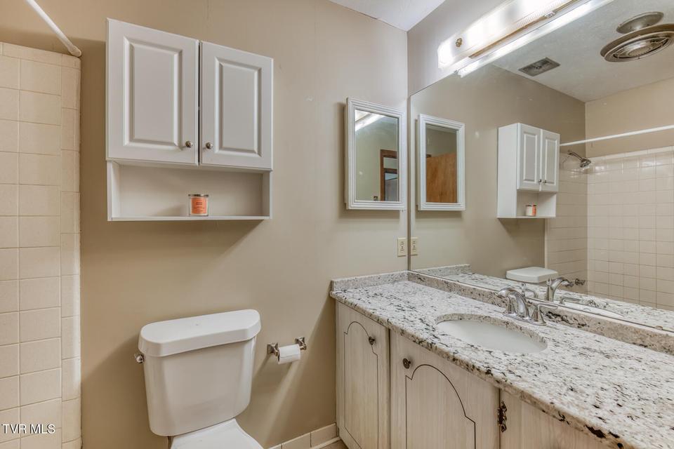 Photo #29: 2001 Sand Street