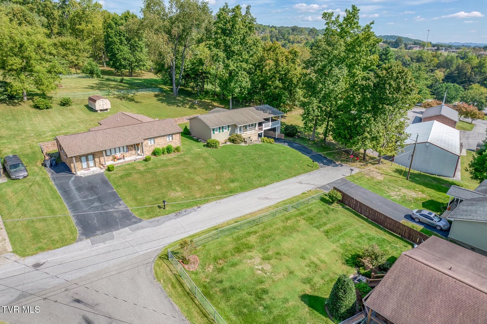 Photo #35: 2001 Sand Street