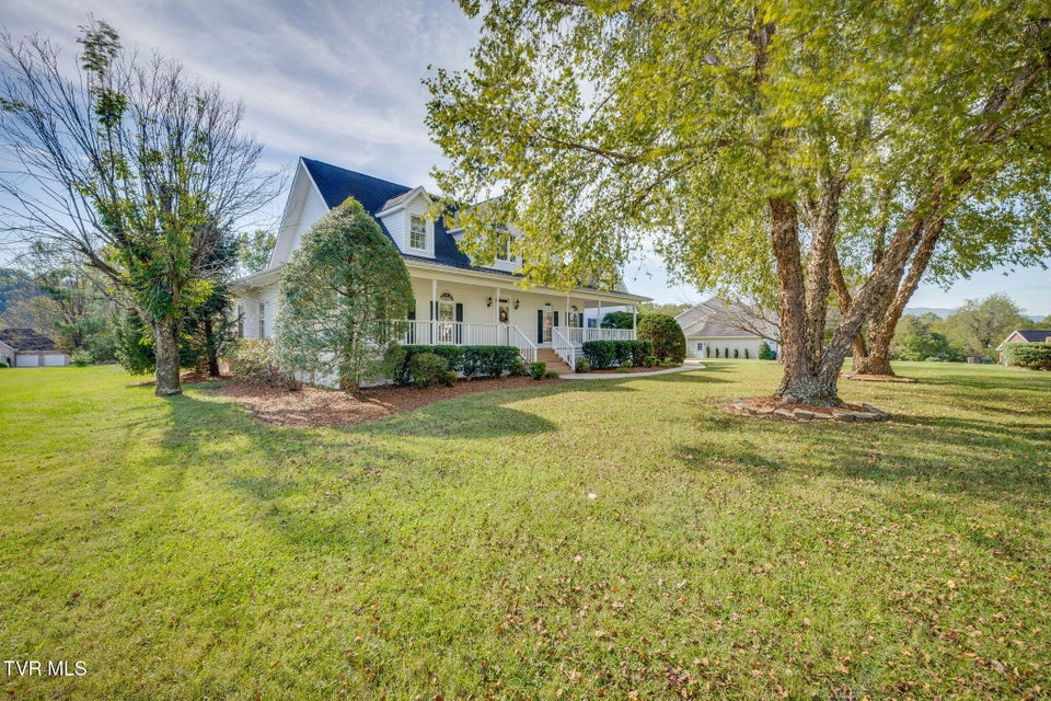 Photo #3: 113 Wedgewood Circle